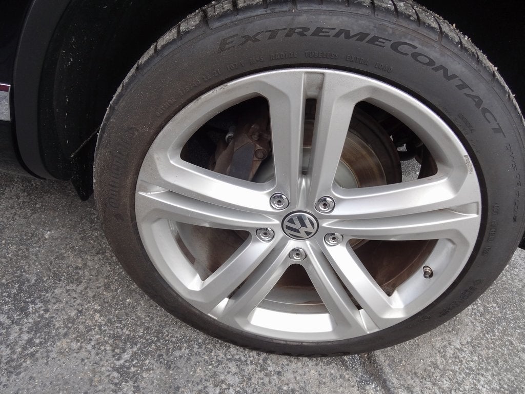 2017 Volkswagen Touareg V6 Executive 4Motion