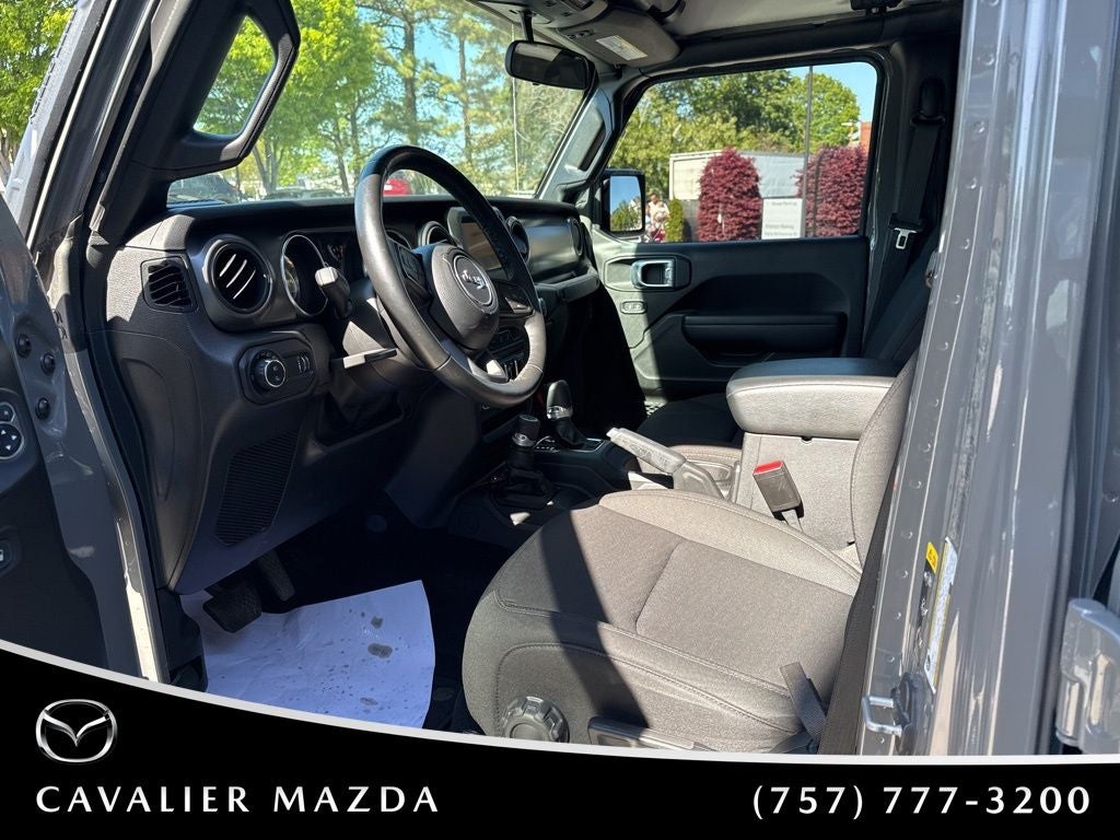 2023 Jeep Gladiator Sport