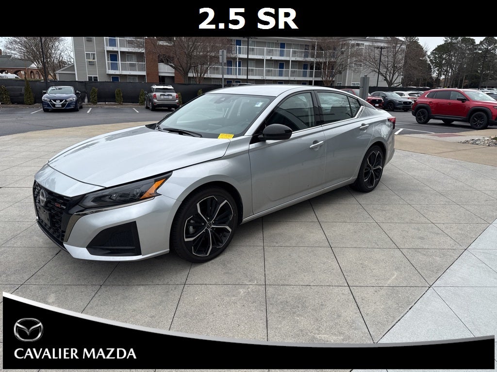 2024 Nissan Altima 2.5 SR