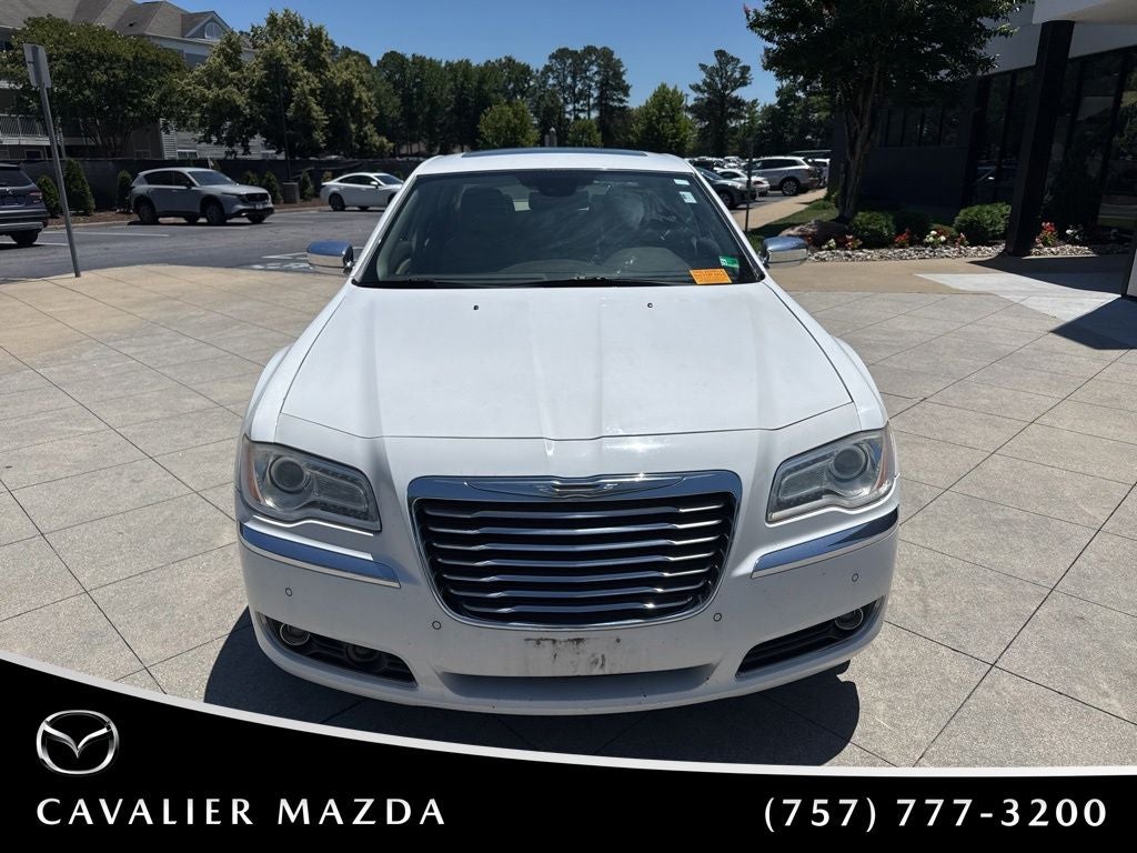 2011 Chrysler 300C Base
