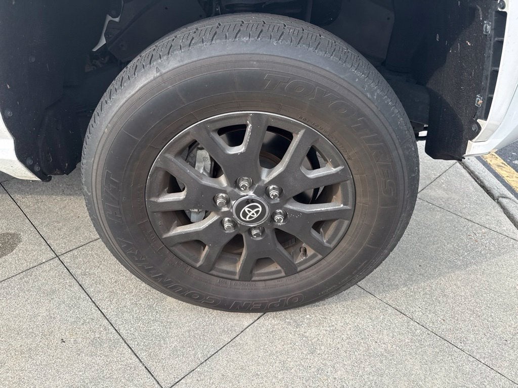 2024 Toyota Tacoma SR