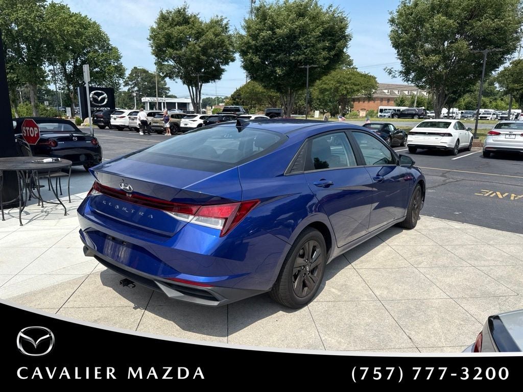 2022 Hyundai Elantra SEL