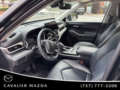 2023 Toyota Highlander Hybrid XLE