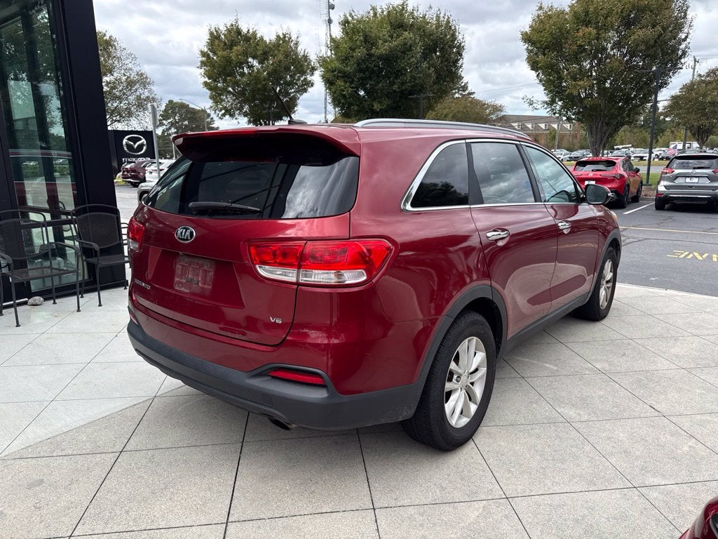 2016 Kia Sorento LX