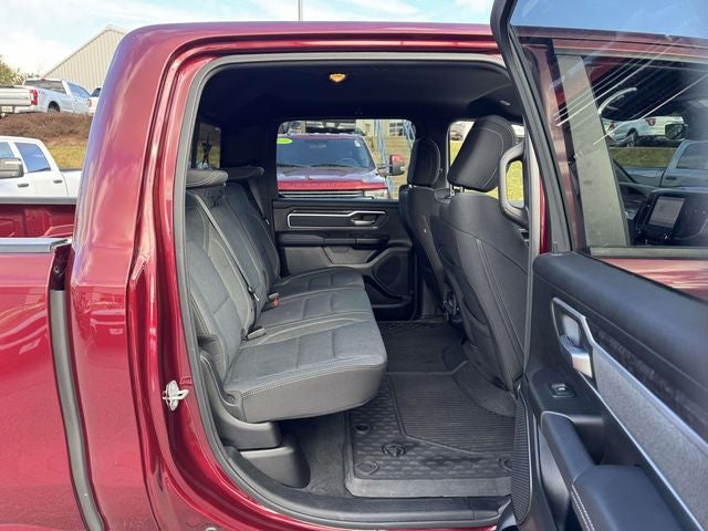 2022 RAM 1500 Big Horn Crew Cab 4x4 5'7' Box