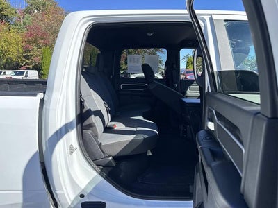 2024 RAM 2500 Big Horn Crew Cab 4x4 6'4' Box