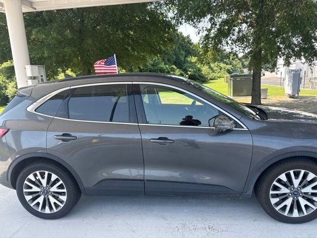 2020 Ford Escape Hybrid Titanium