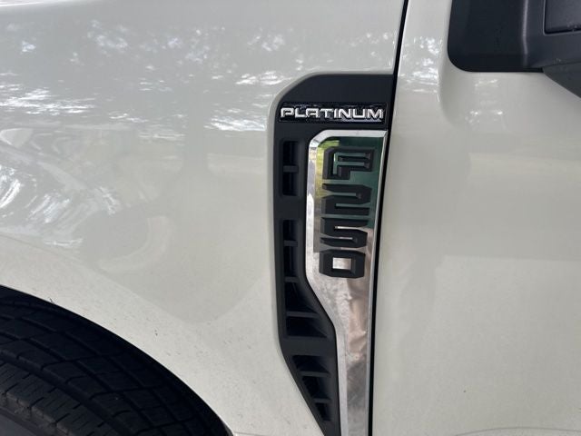 2024 Ford F-250SD Platinum