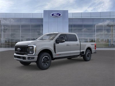 2025 Ford Super Duty F-350® Lariat®