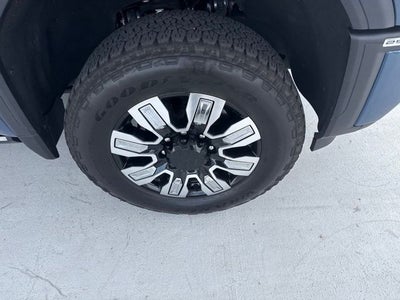 2025 GMC Sierra 2500HD Denali