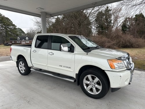 2014 Nissan Titan SL