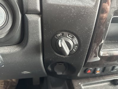 2014 Nissan Titan SL