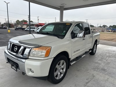 2014 Nissan Titan SL