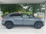 2024 Volkswagen Atlas Cross Sport 2.0T SE w/ Technology
