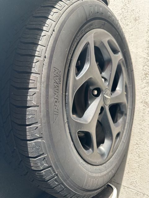 2024 Chrysler Pacifica Hybrid Select Appearance