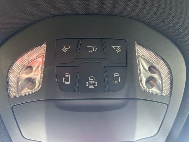 2024 Chrysler Pacifica Hybrid Select Appearance