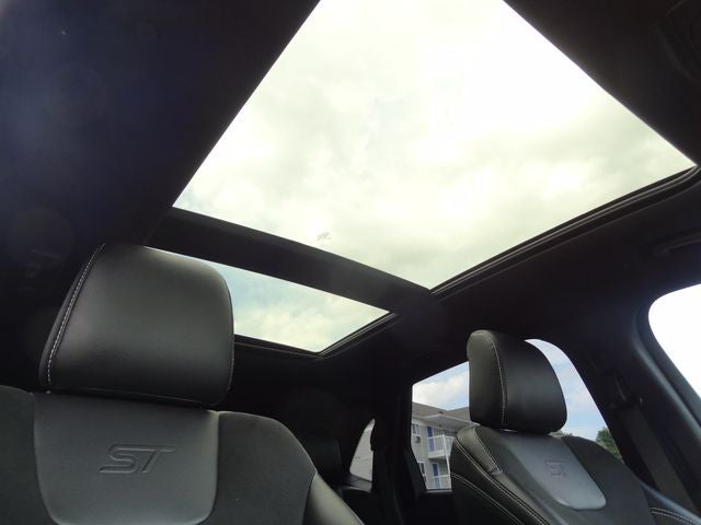 2024 Ford Edge ST