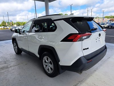 2020 Toyota RAV4 LE
