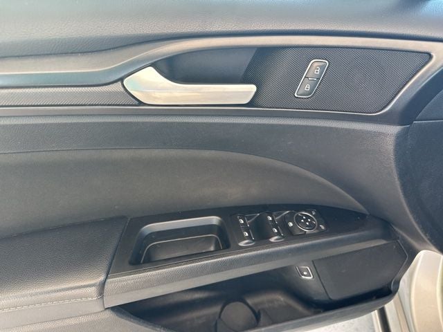 2018 Ford Fusion Hybrid SE