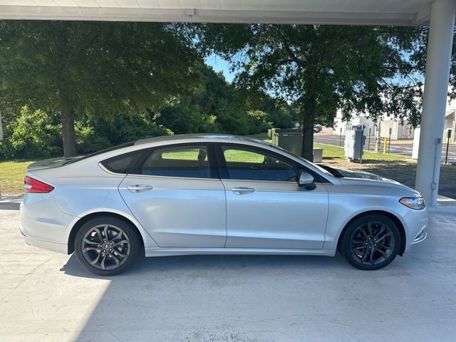 2018 Ford Fusion Hybrid SE