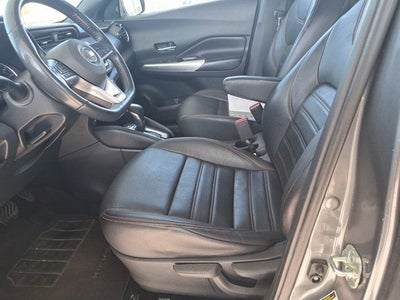 2019 Nissan Kicks SR