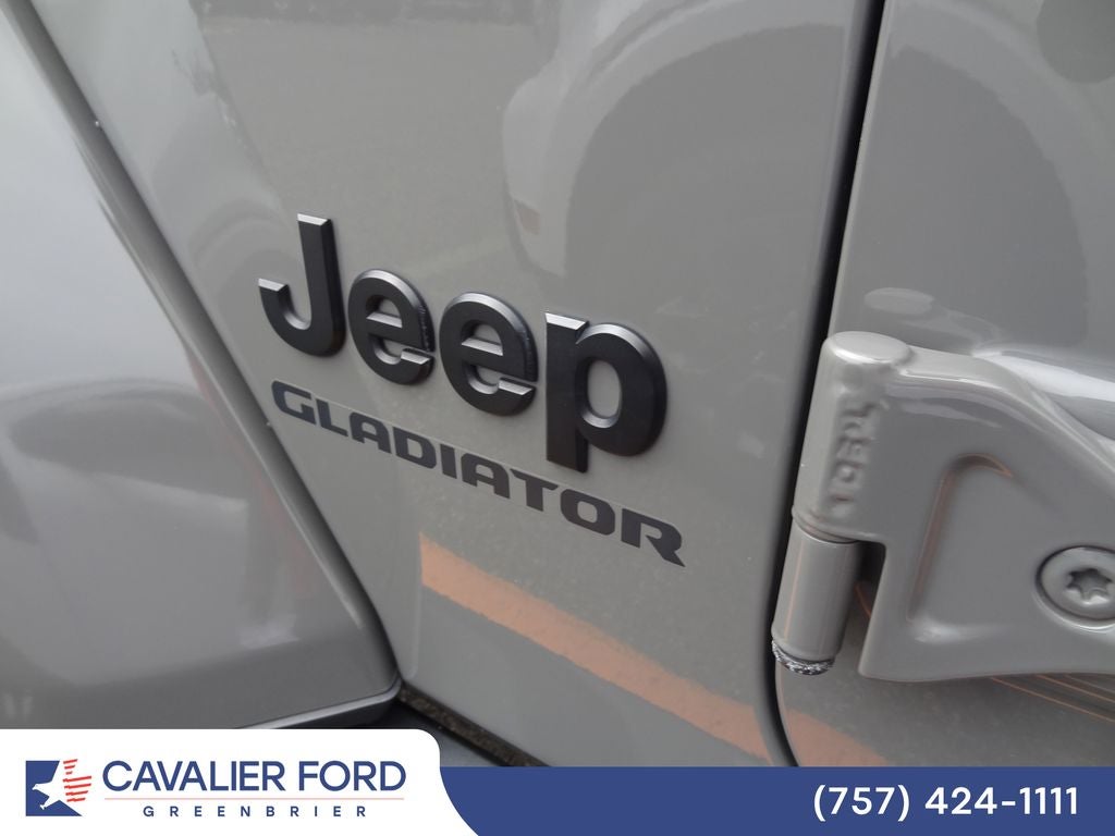 2022 Jeep Gladiator Overland