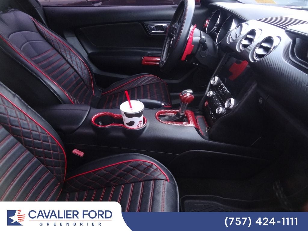 2017 Ford Mustang V6