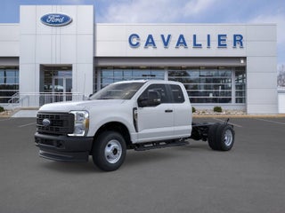 2025 Ford Chassis Cab F-350® XL