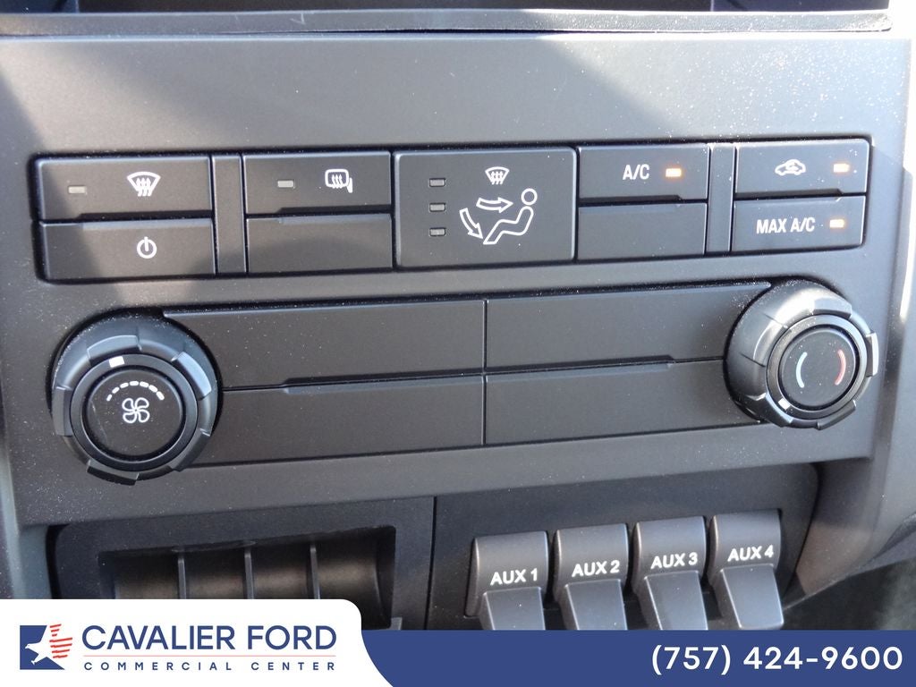 2027 Ford F-650-750 F-650 SD Gas Straight Frame