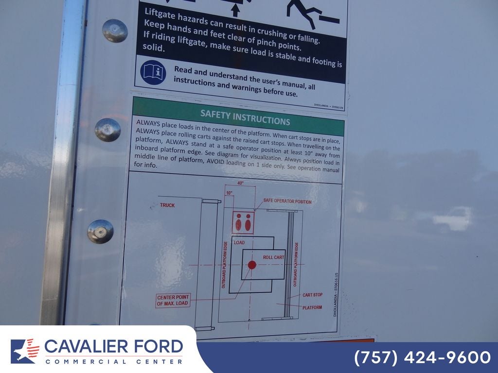 2027 Ford F-650-750 F-650 SD Gas Straight Frame