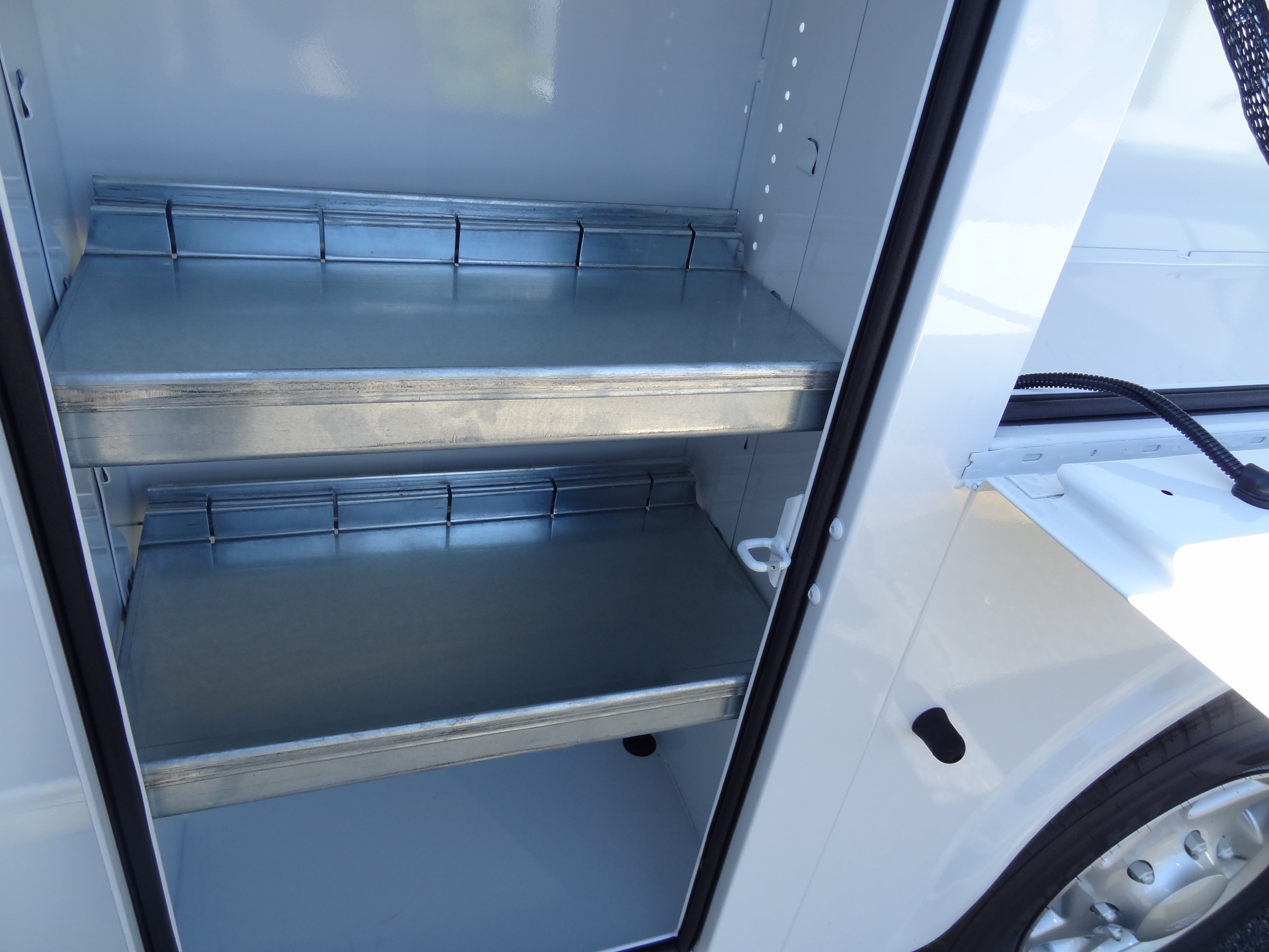 2026 Ford Econoline Cutaway E-350 SRW