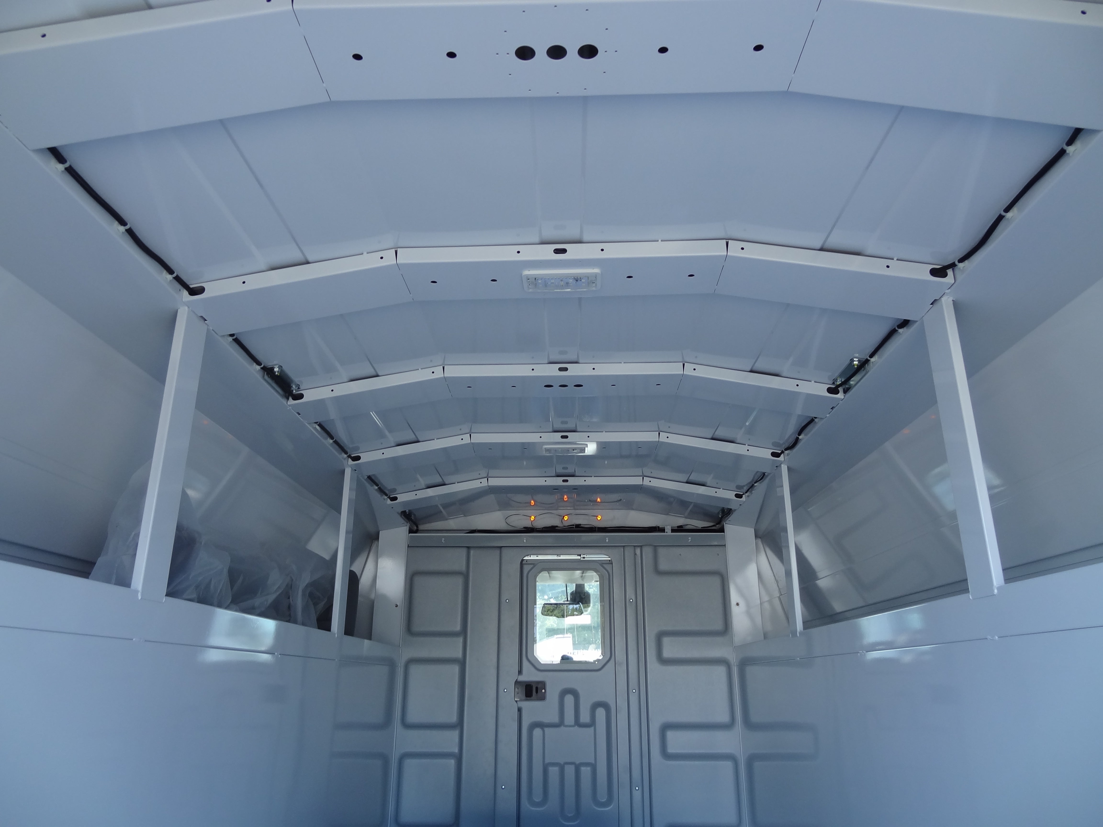 2026 Ford Econoline Cutaway E-350 SRW