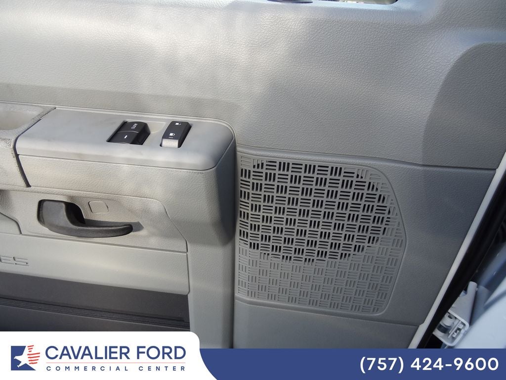 2027 Ford Econoline Cutaway E-350 SRW