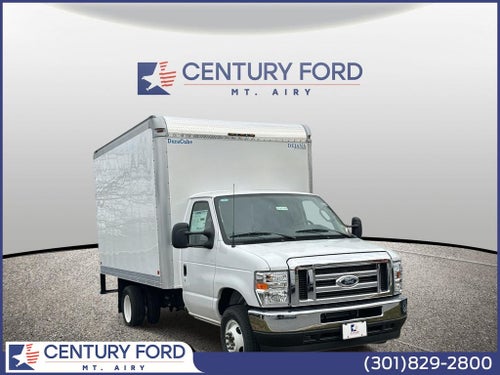 2025 Ford Econoline Cutaway E-350 SRW