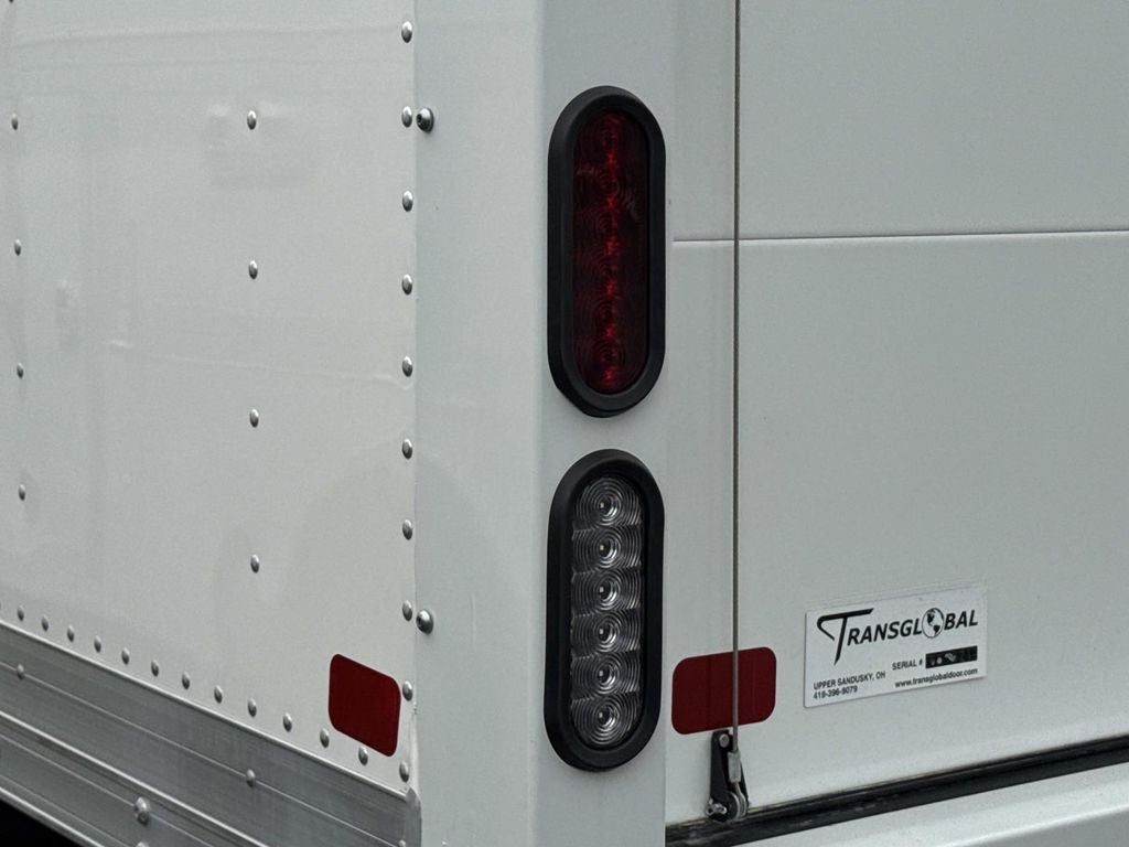 2025 Ford Econoline Cutaway E-350 SRW