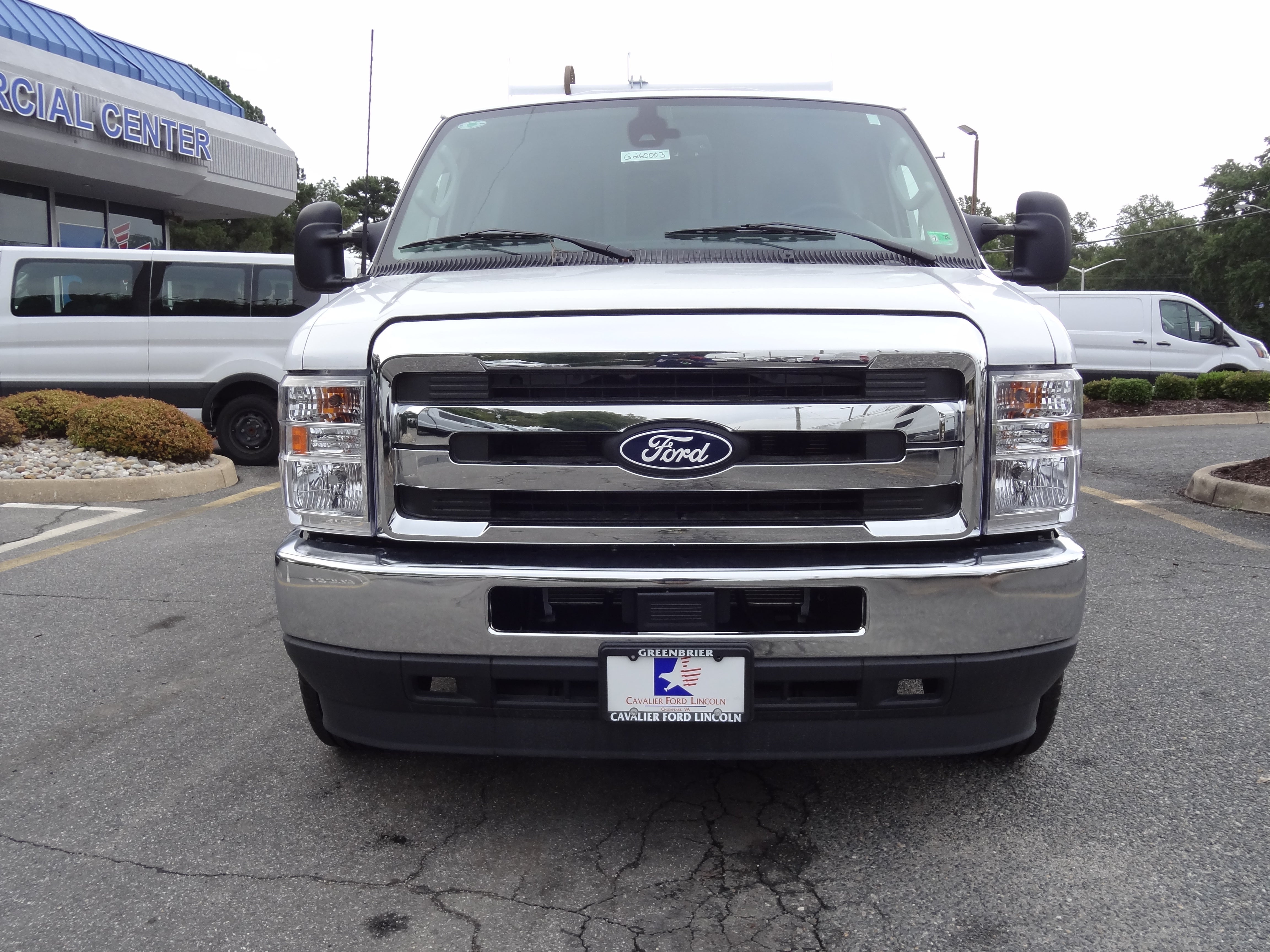 2026 Ford Econoline Cutaway E-350 SRW