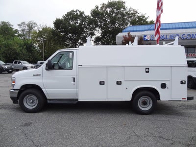 2026 Ford Econoline Cutaway E-350 SRW