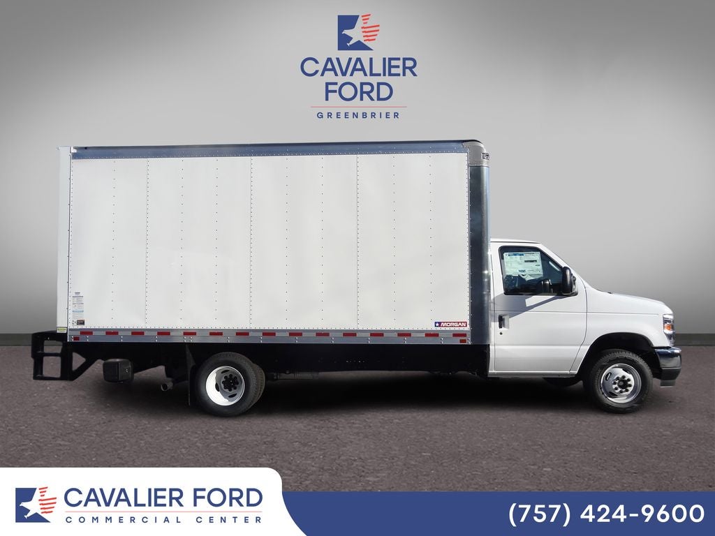 2027 Ford Econoline Cutaway E-450 DRW