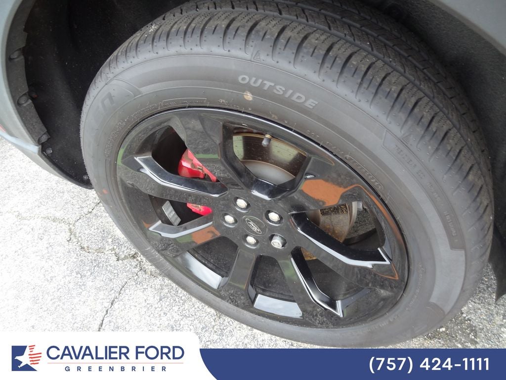 2022 Ford Explorer ST