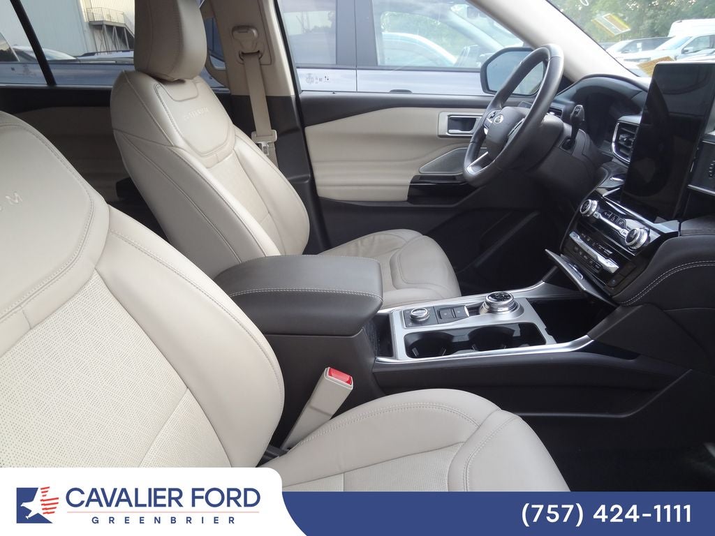 2023 Ford Explorer Platinum