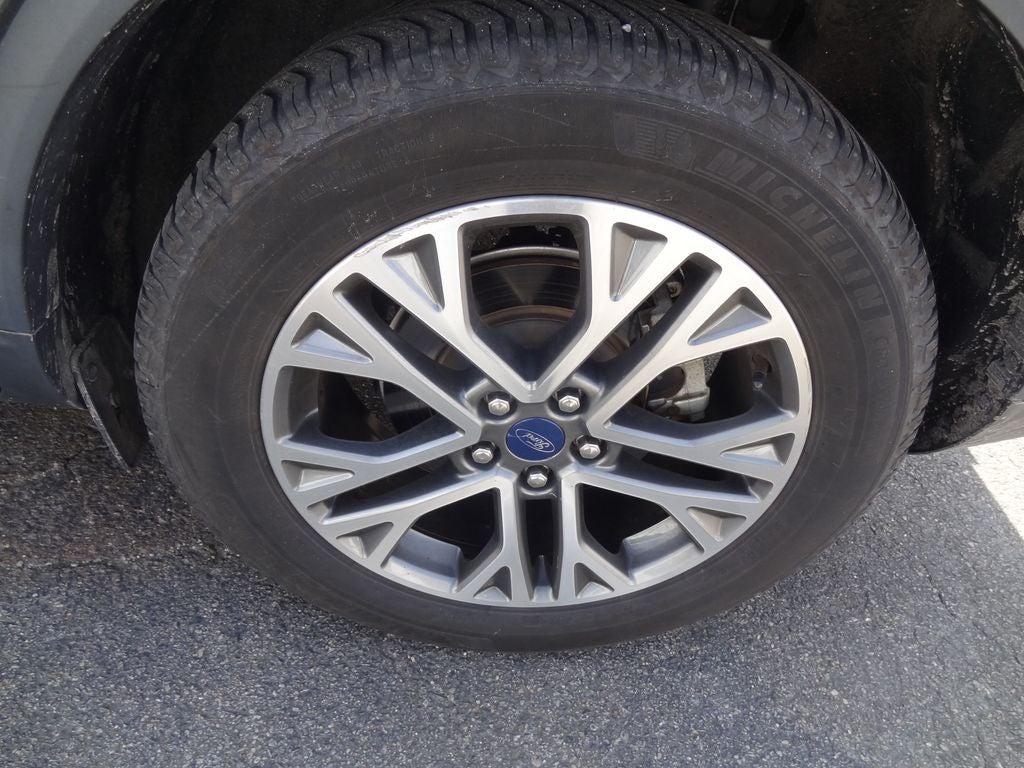 2021 Ford Escape SEL