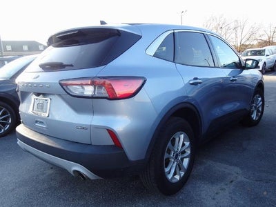 2022 Ford Escape Hybrid SE