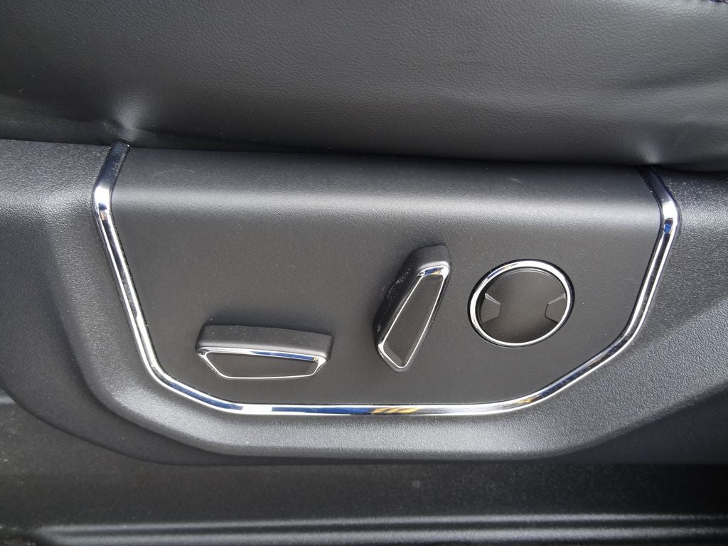 2023 Ford Expedition Max Platinum