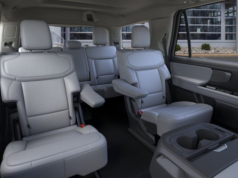 2026 Ford Expedition Platinum®