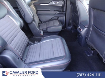 2025 Ford Explorer ST-Line