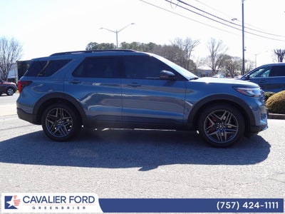2025 Ford Explorer ST