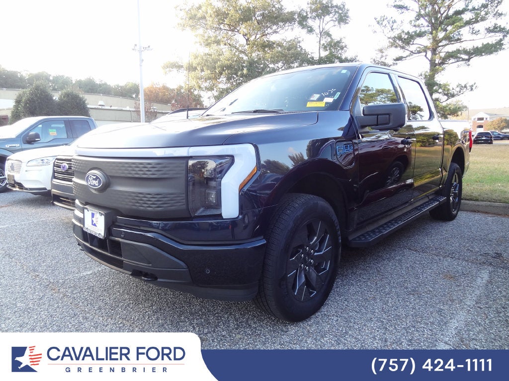 2025 Ford F-150 Lightning Flash