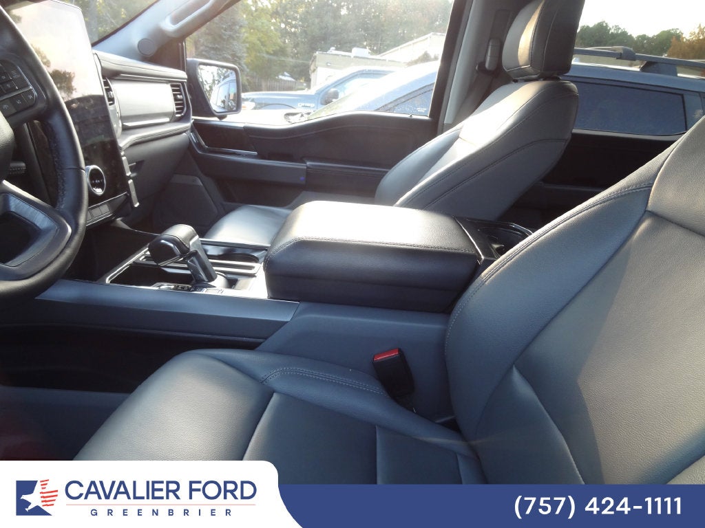 2025 Ford F-150 Lightning Flash