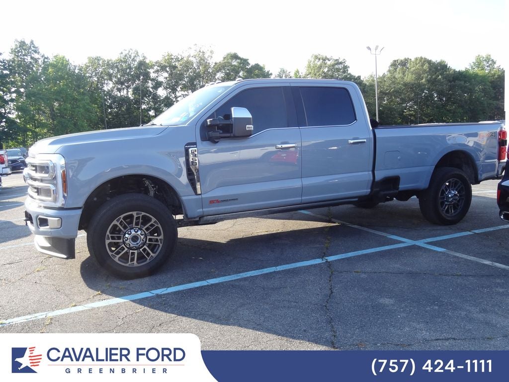 2025 Ford F-350SD Platinum