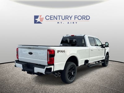 2026 Ford Super Duty F-350® Lariat®